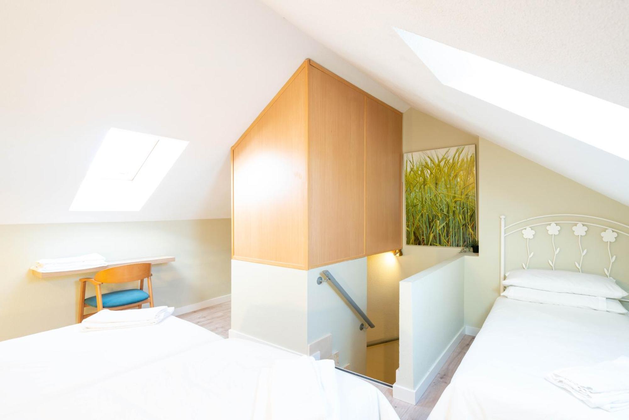 Apartamentos Go- Chalet Calera, Parking Gratuito 阿罗约德拉萨埃恩科米恩达 外观 照片